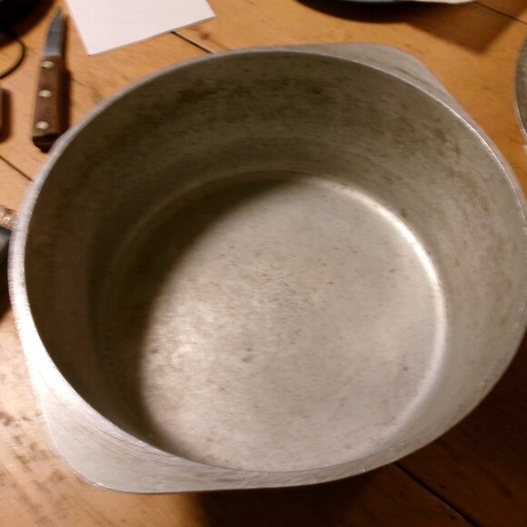 vtg 70s club aluminum cast aluminum avocado green dutch oven dome lid 4qt - Picture 3 of 5